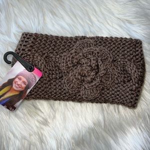 NWT Winter sweater cable knit infinity headband. Brown